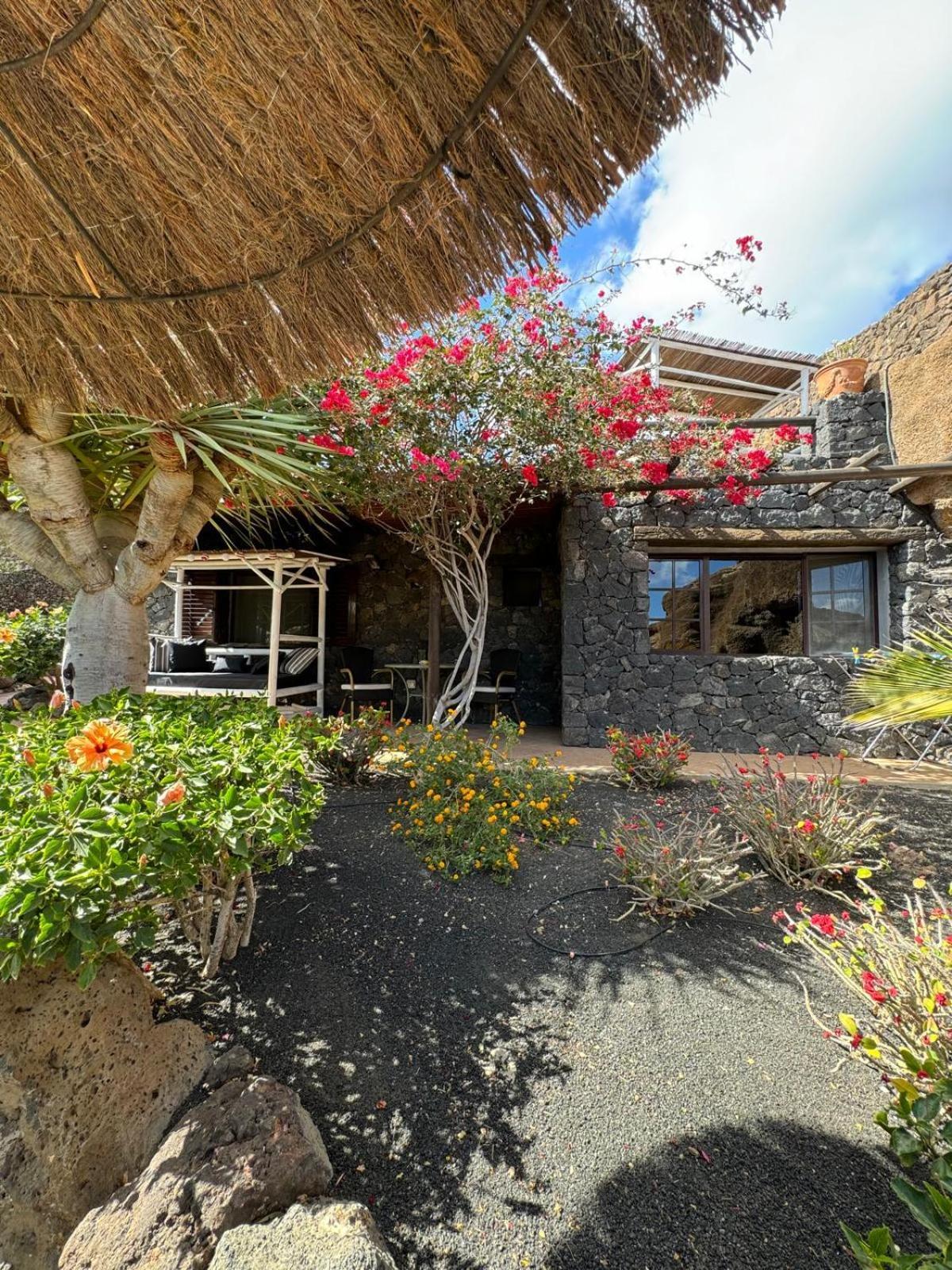 Castillo Lanzarote Villa Bailey - Luxury Villa - Pet Friendly With Heated Pool La Asomada  Eksteriør bilde